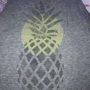 Sleeveless pineapple shirt